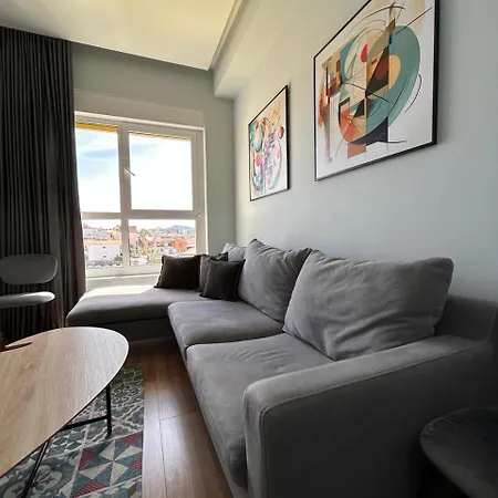 Picasso Apartment